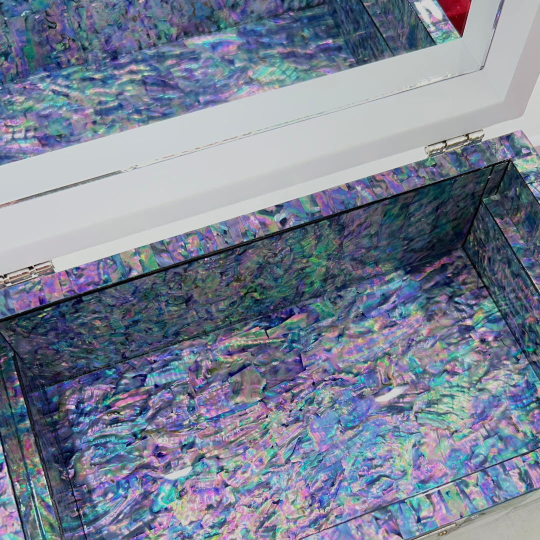 Mother-of-Pearl Jewelry Box: Checkered Pattern with White and Abalone Shell