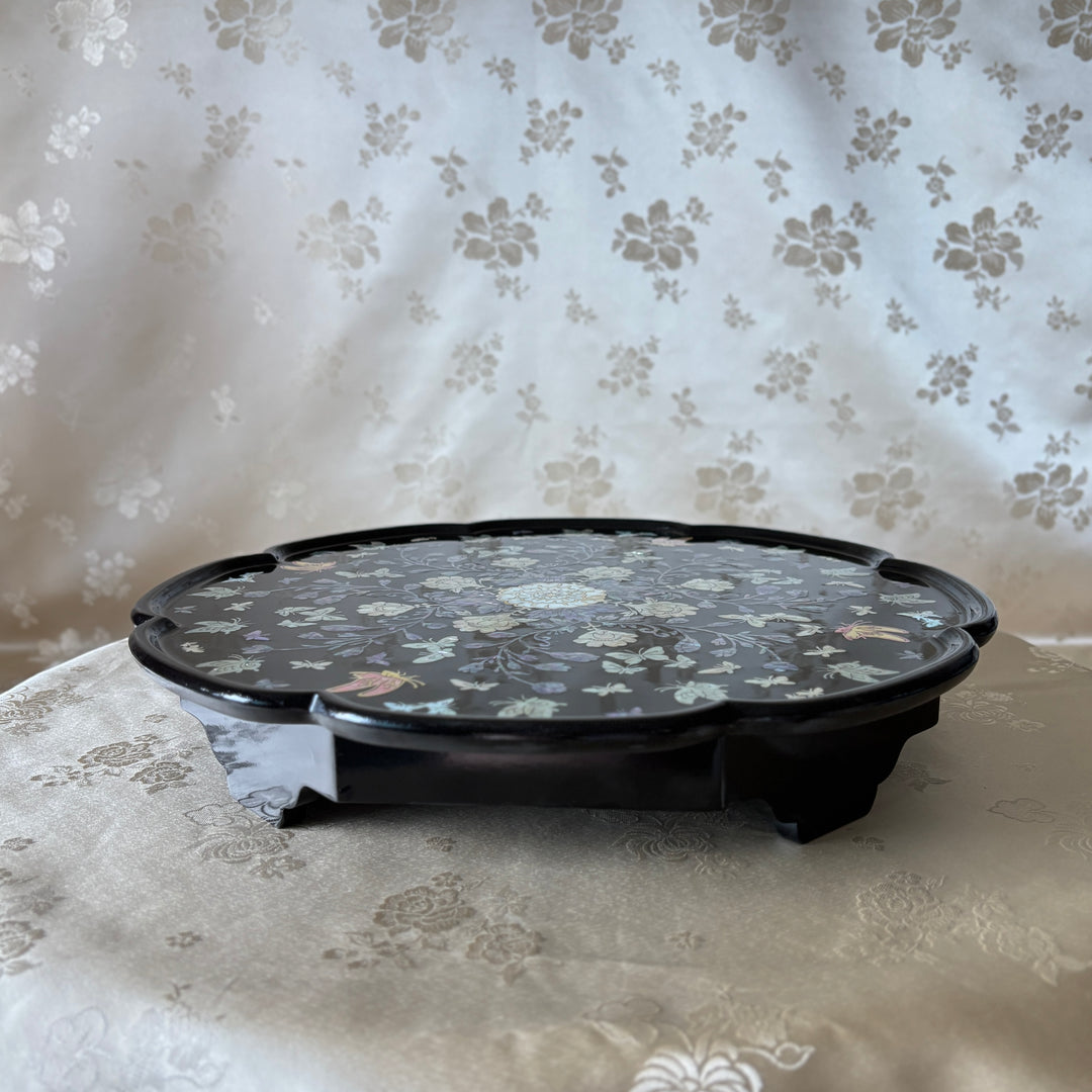 Floral-Shaped Mother-of-Pearl Tray Adorned with Butterfly and Peony Motifs