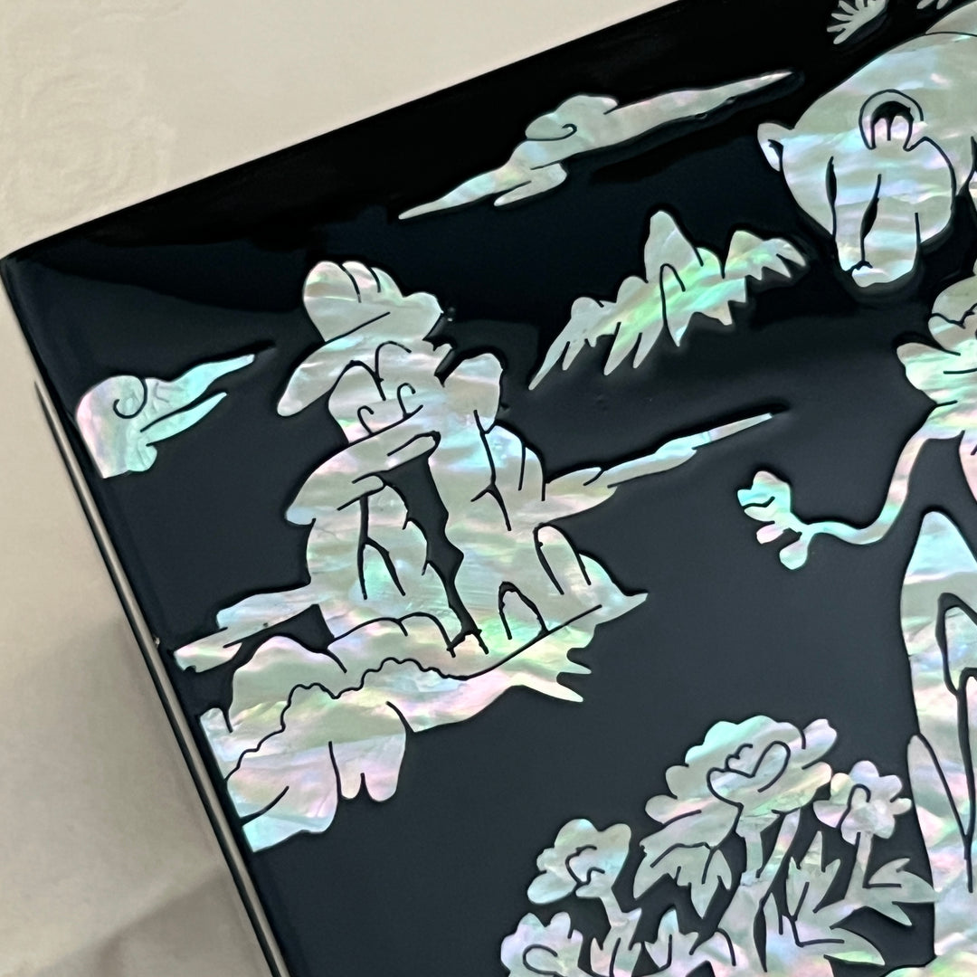 Mother-of-Pearl Ring Box: Bear, Rocky Mountains, Inuksuk and Maple Leaf Motifs