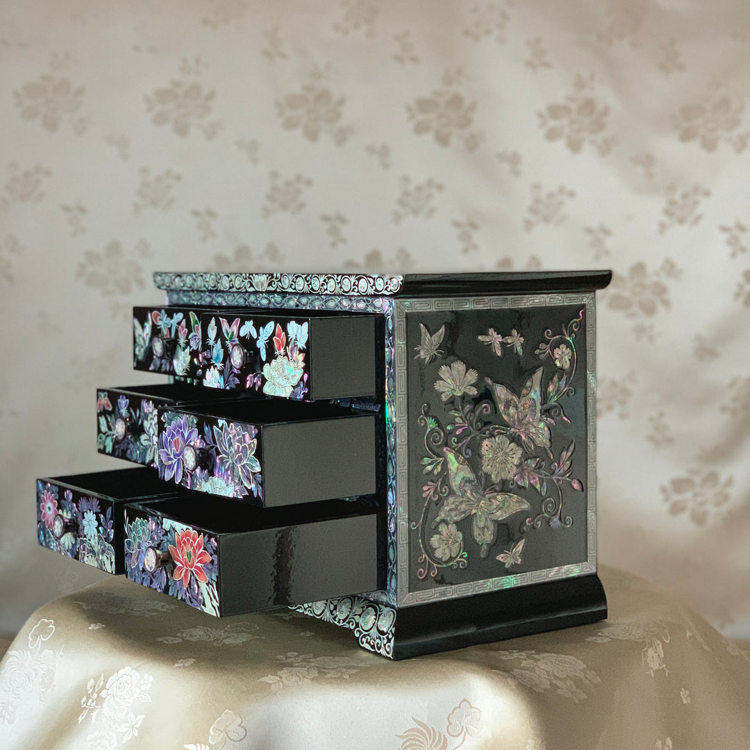 Mother of Pearl Wooden Jewelry Box with 6 Drawers and Pattern of Butterfly and Peony (자개 호접 목단문 설합 보석함)