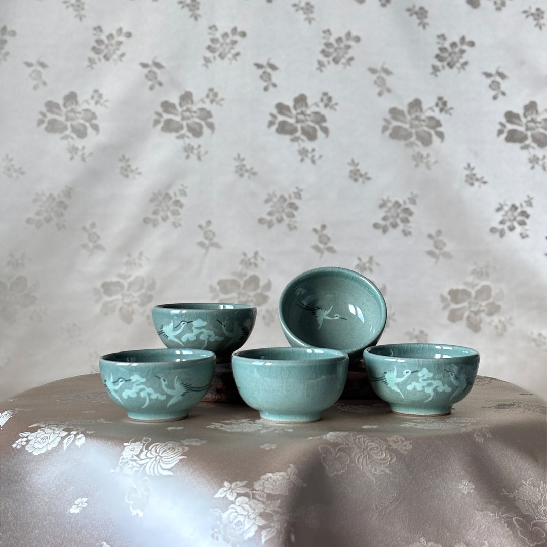 Celadon Cup Set: Inlaid Crane and Cloud Motifs