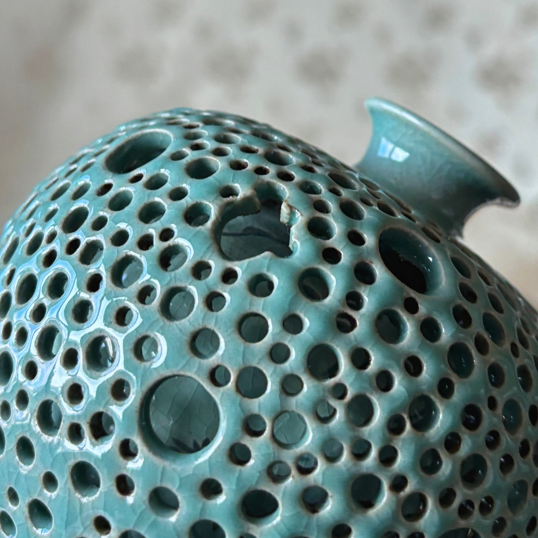 Celadon Vase: Double-Walled Openwork with Crane Motif and Celestial Openwork Exterior