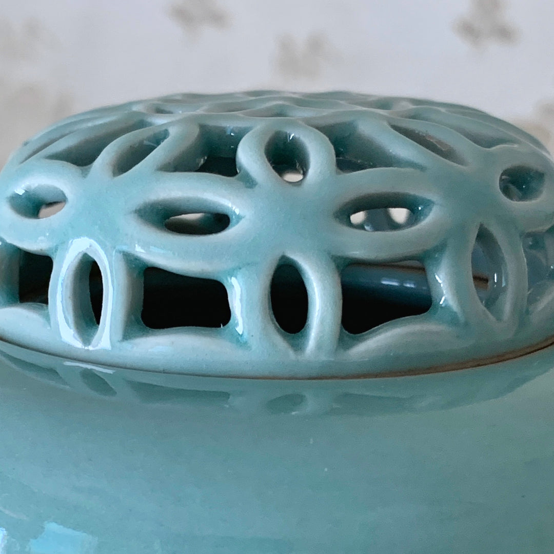 Celadon Incense Burner with with Openwork Chilbo Pattern Cover (청자 칠보문 향로)