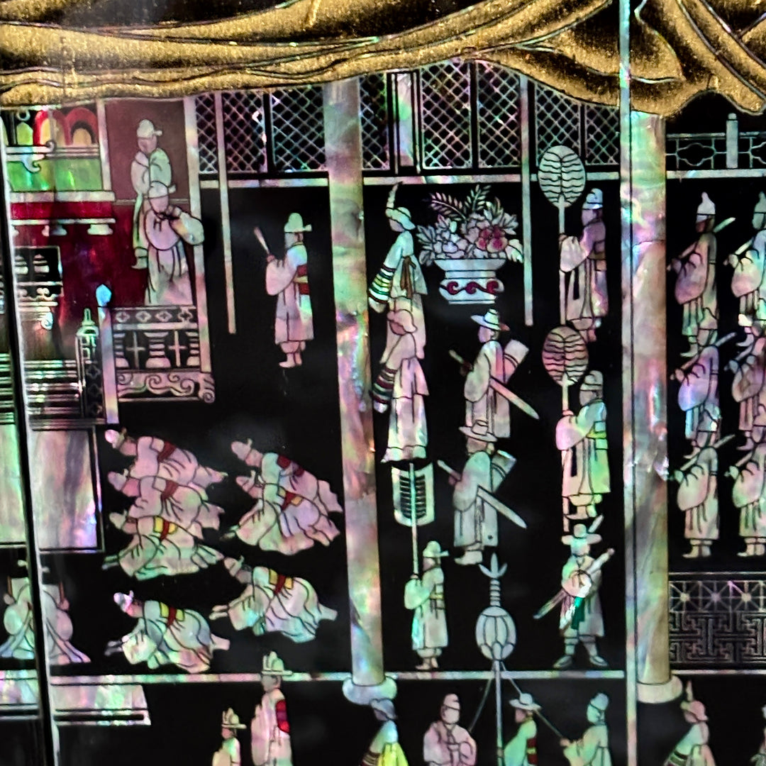 Mother-of-Pearl Folding Screen: Banquet Procession Motif Inspired by Royal Tradition
