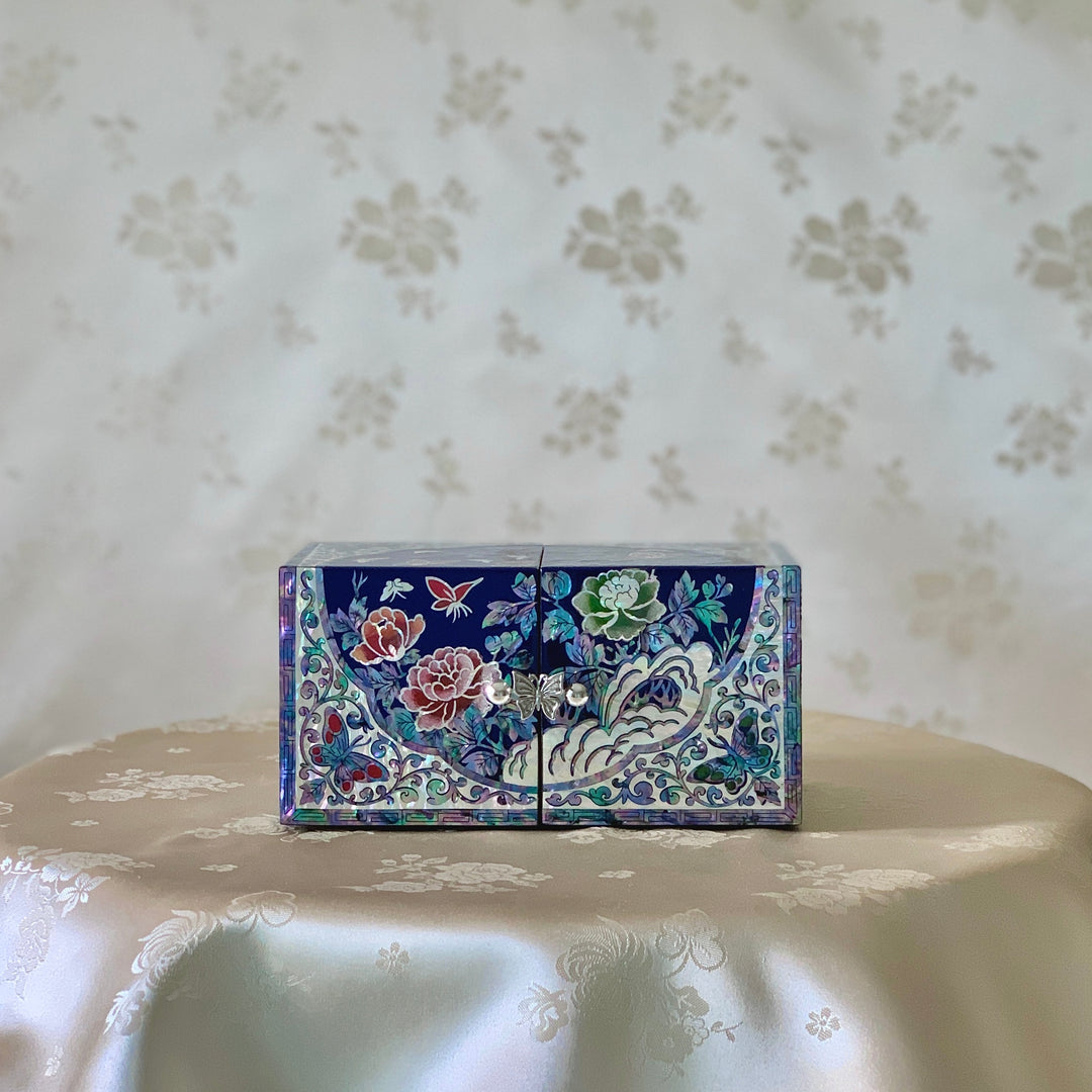 Mother of Pearl Cobalt Colored Wooden Jewelry Box with Butterfly and Peony Pattern (자개 목단문 쌍합)