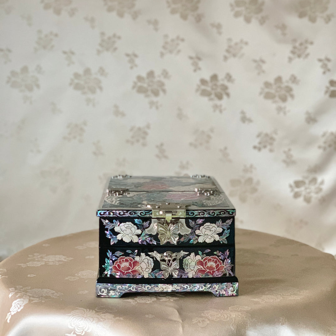 Mother of Pearl Middle Size Jewelry Box with Mirror Stand and Pattern of Peony and Butterfly (자개 호접 목단문 경대함)
