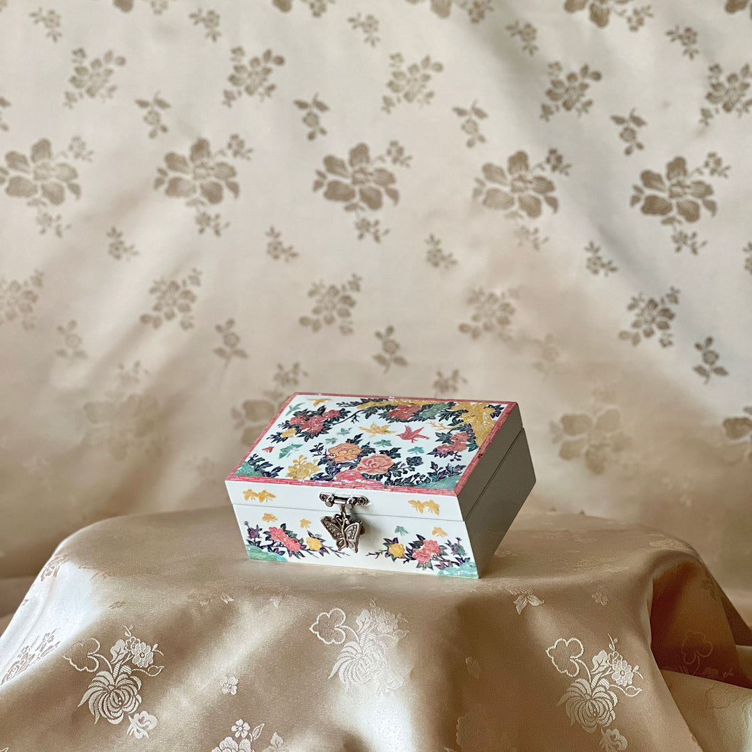Mother-of-Pearl Jewelry Box: Peony and Bird Floral Motif on White Ground