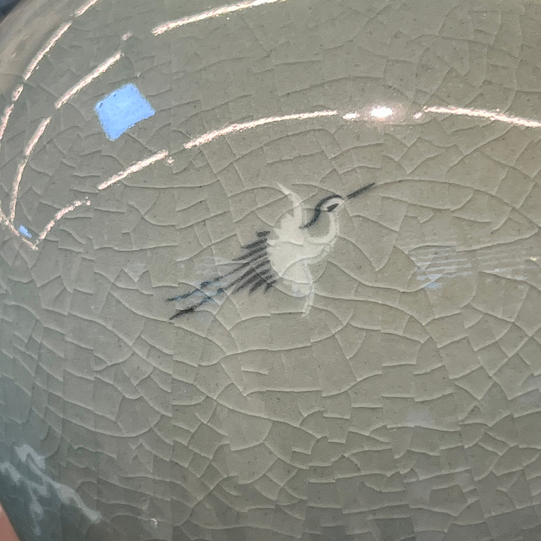 Celadon Maebyeong Vase with Lid: Inlaid Crane and Cloud Motif by Master Artisan