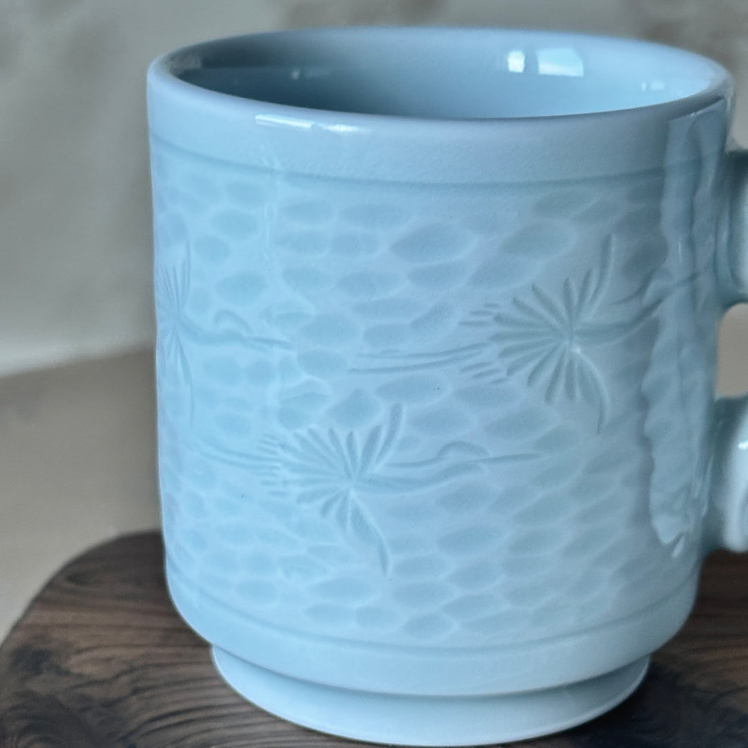 Korean White Porcelain Cups with Incised Crane Motif, Pair