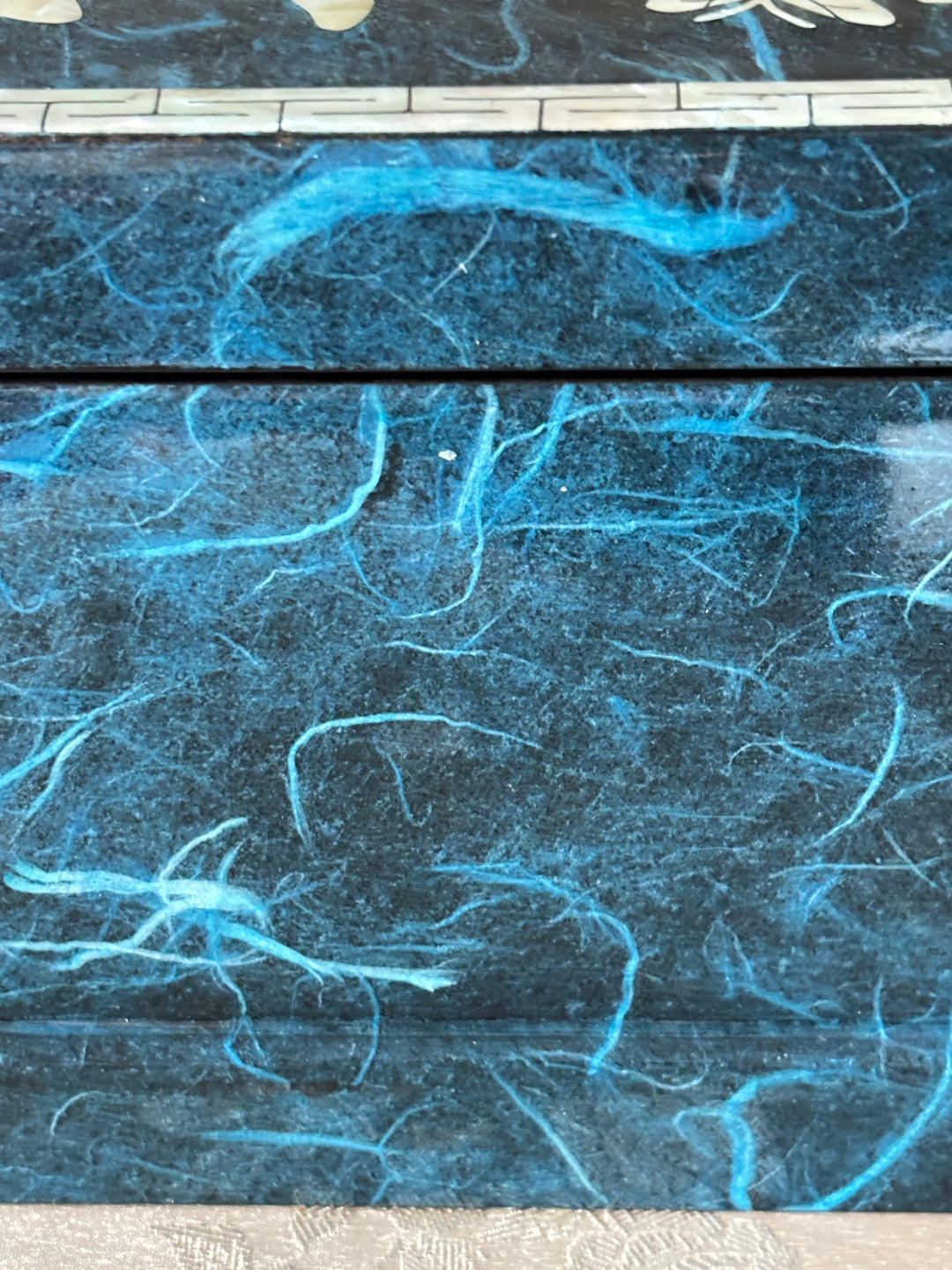 Mother of Pearl Jewelry Box: Butterfly and Peony Motif on Navy Hanji