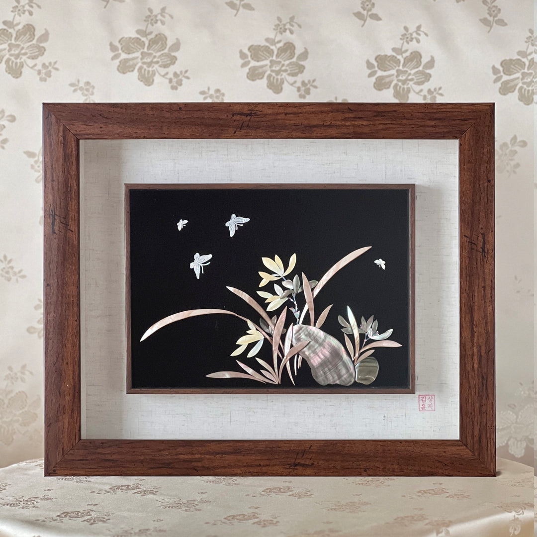 Mother-of-Pearl Art Panel Set: Whole-Shell Details, Horizontal Format