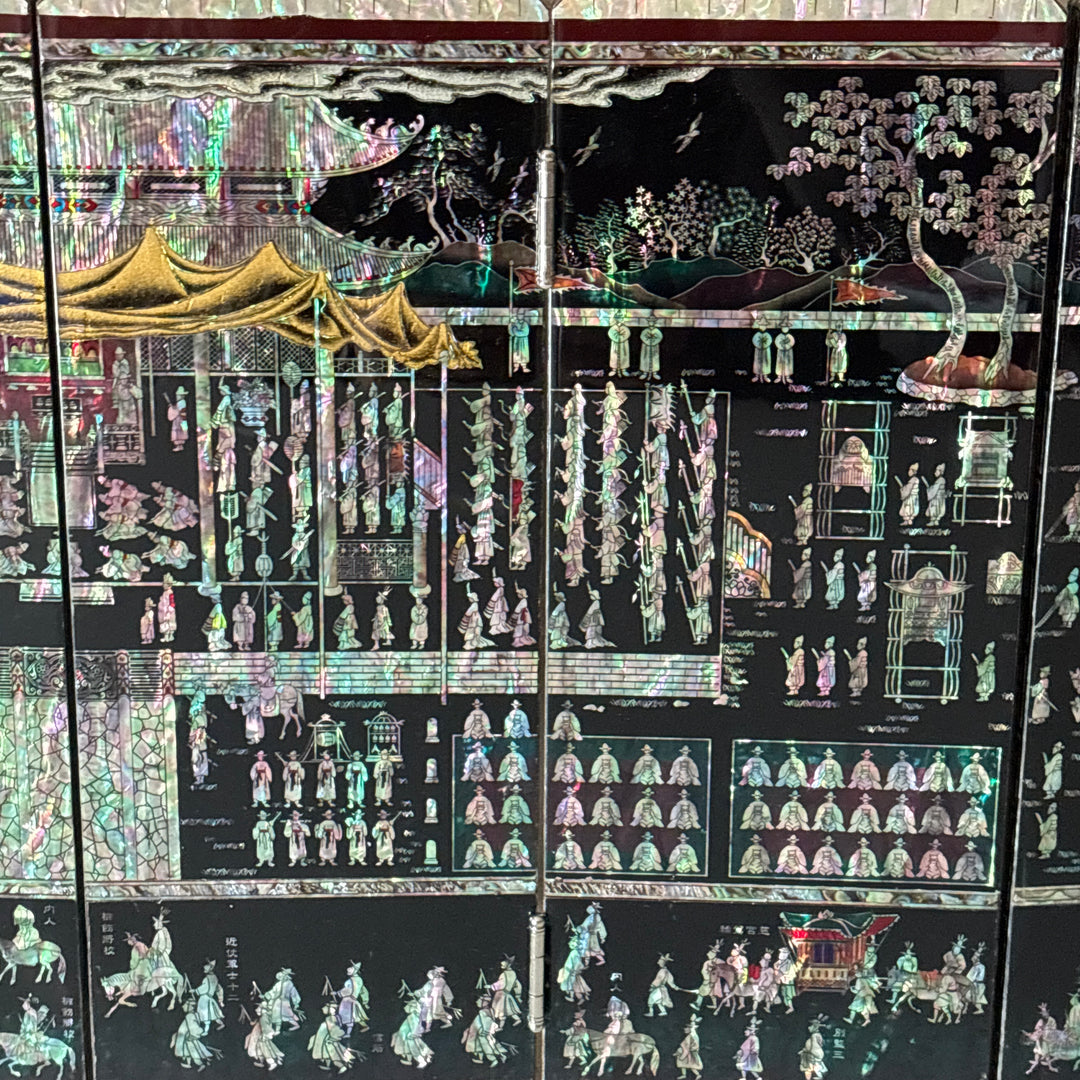 Mother-of-Pearl Folding Screen: Banquet Procession Motif Inspired by Royal Tradition
