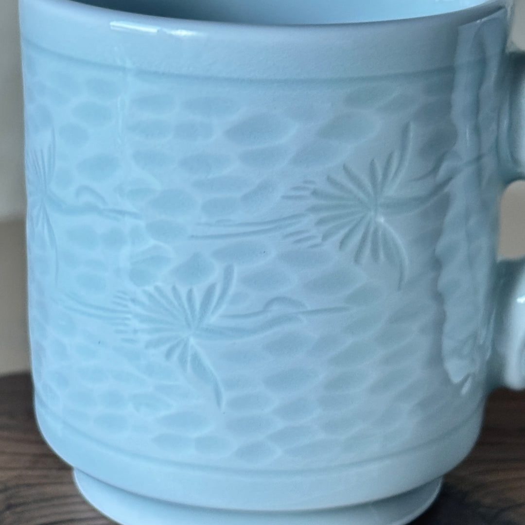 Korean White Porcelain Cups with Incised Crane Motif, Pair