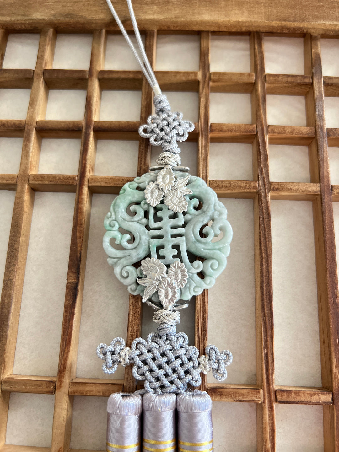 Jade-Tessel-Zubehör und Ornament für Glück, inklusive Rahmenoption (손수 옥 노리개)