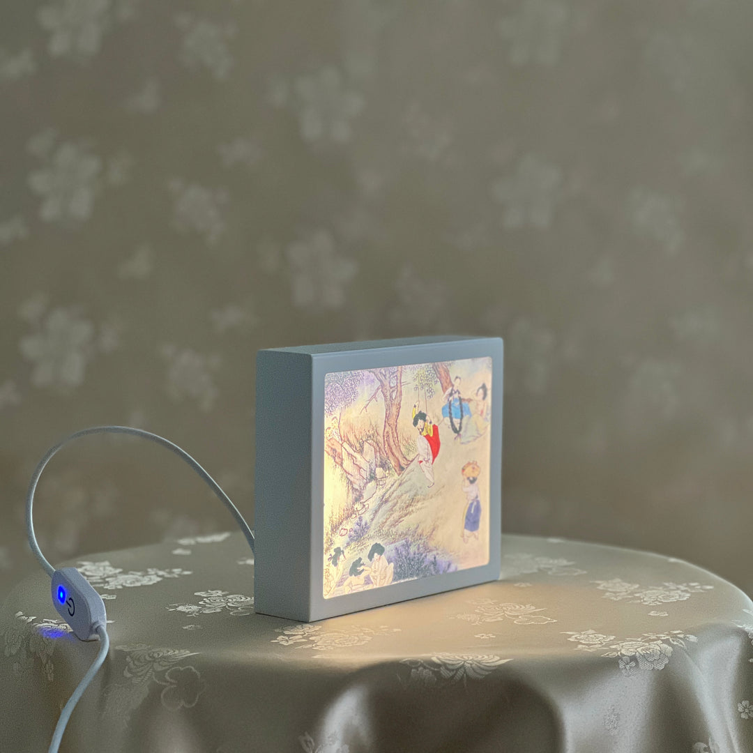 LED Accent Lamp with Korean Traditional Drawing