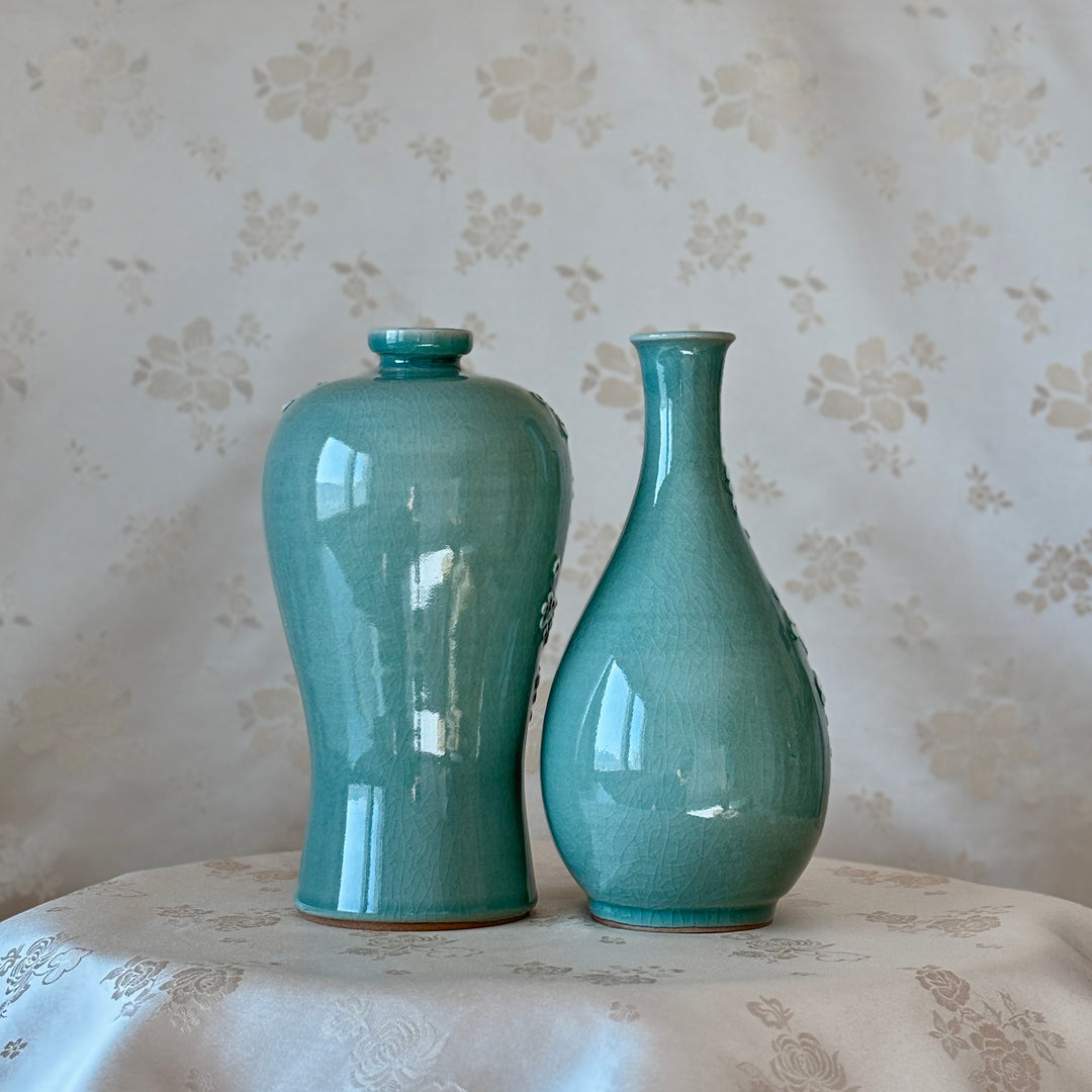 Celadon-Mae-Byeong- und Jubyeong-Vasen-Set: Pflaumenblütenmotiv – ArtinKo