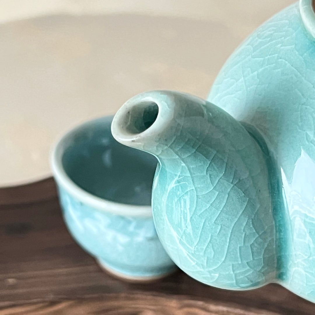 Celadon Tea Set (Dagi): Inlaid Crane and Cloud Motif, 2-Person Set, Round Shape
