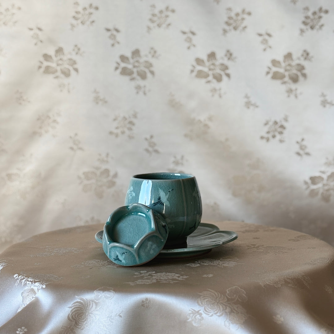 Celadon Tulip-Inspired Tea Cup with Inlaid Crane and Cloud Motif By Master Artisan