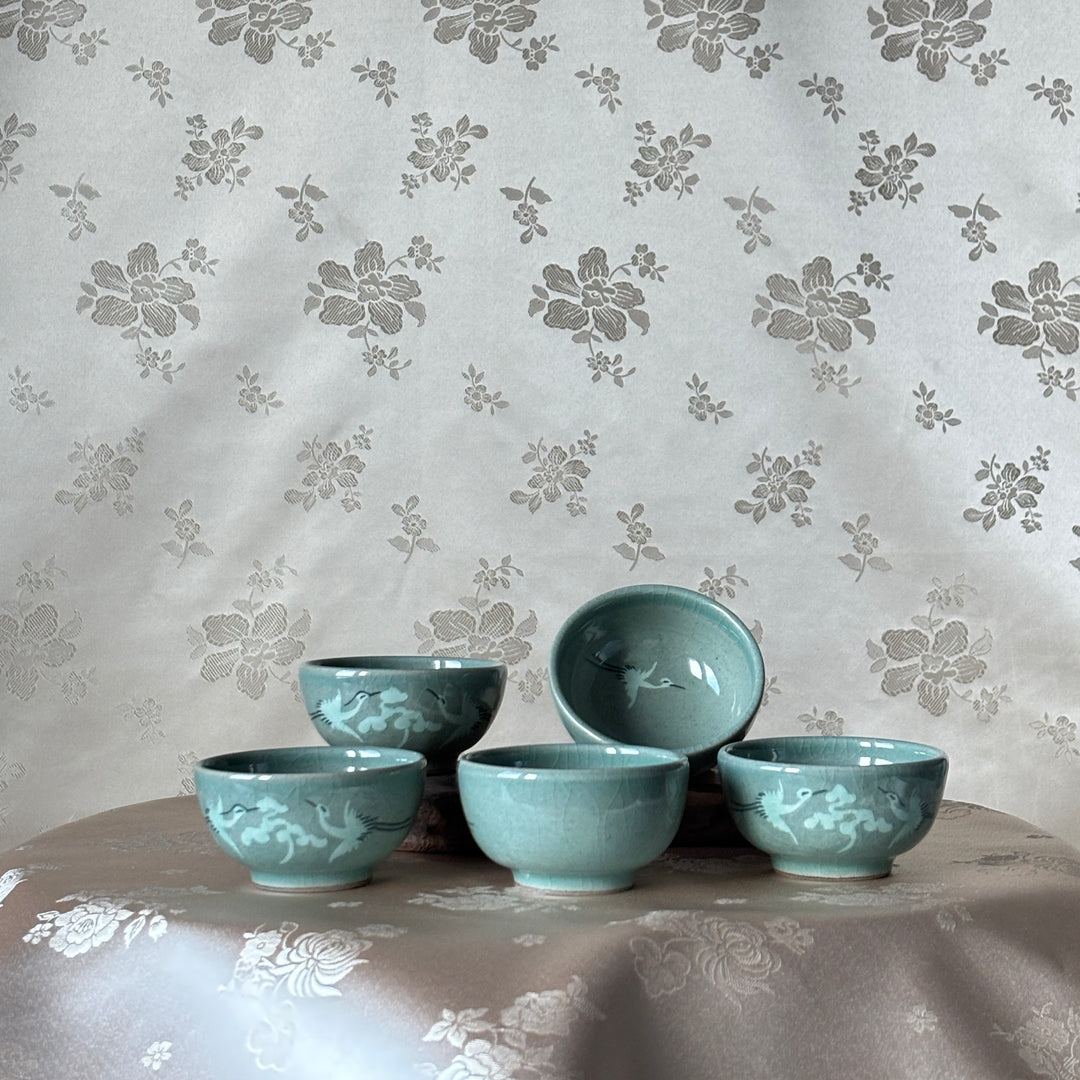 Celadon Cup Set: Inlaid Crane and Cloud Motifs