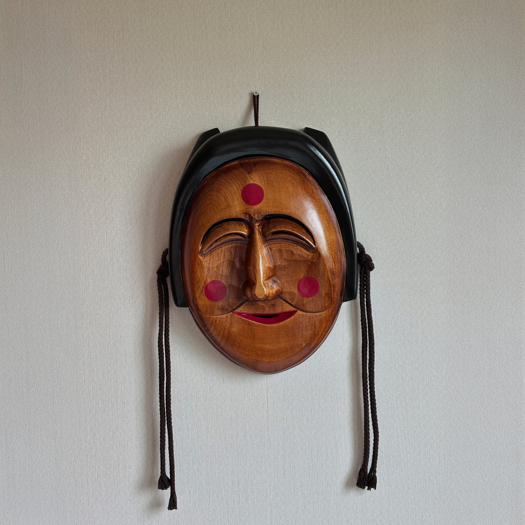Wooden Hahoe Mask Set: Grand-Scale Nobleman and Bu-Ne Character for Wall Decor
