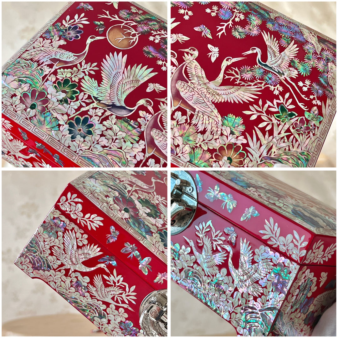 松と鶴の模様の螺鈿手作り赤い木製宝石箱 (자개 송학문 보석함)
