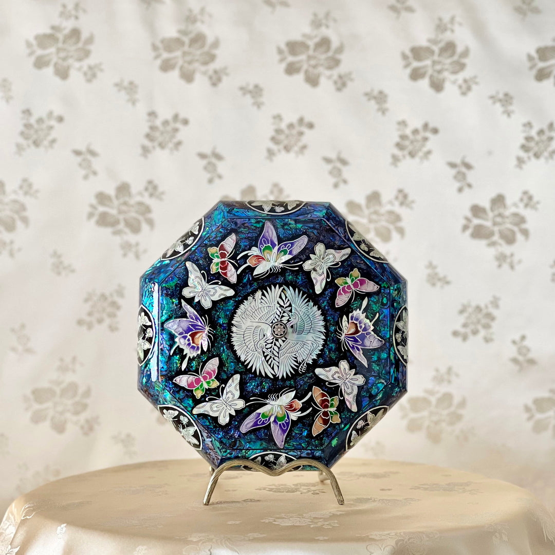 Mother of Pearl Octagon Jewelry Box Butterfly and Peony with Pattern (자개 호접 목단문 팔각 보석함)