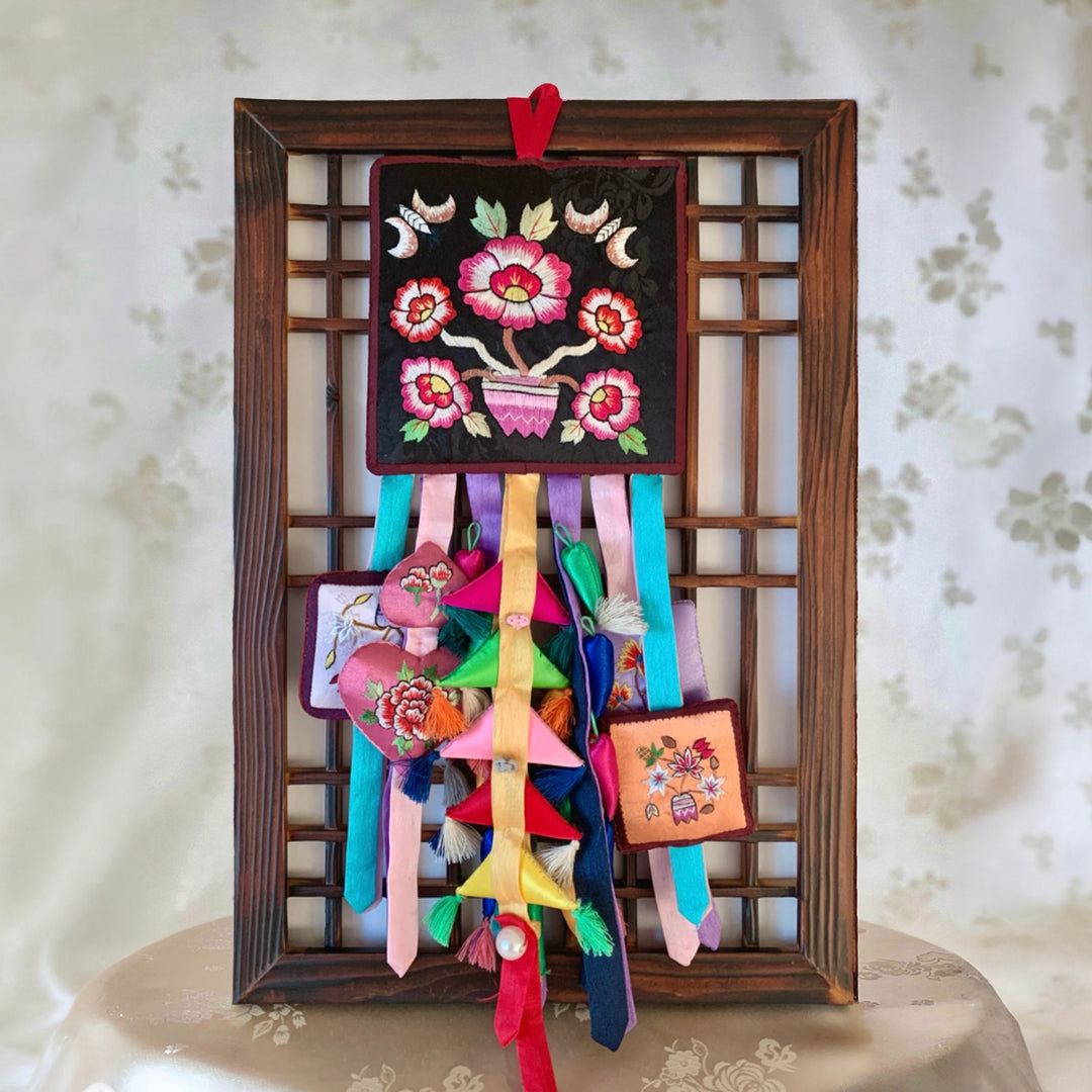 Key Tessel (Norigae) Accessory and Ornament for Luck with Peony Pattern Including Frame Option (손수 목단 열쇠패 노리개)
