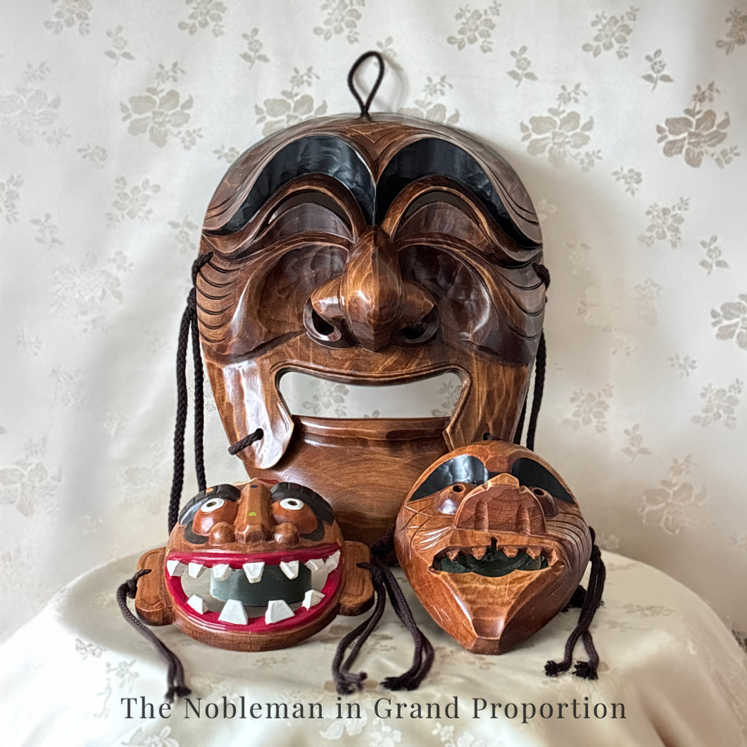 Wooden Hahoe Mask Set: Grand-Scale Nobleman and Bu-Ne Character for Wall Decor