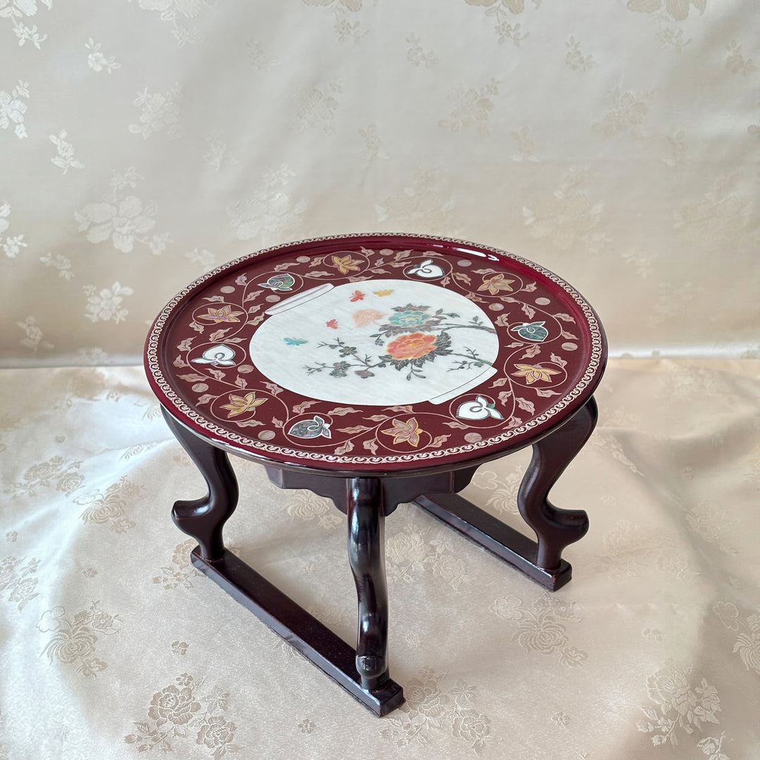 Mother of Pearl Table (Soban): White Porcelain Vase Motif
