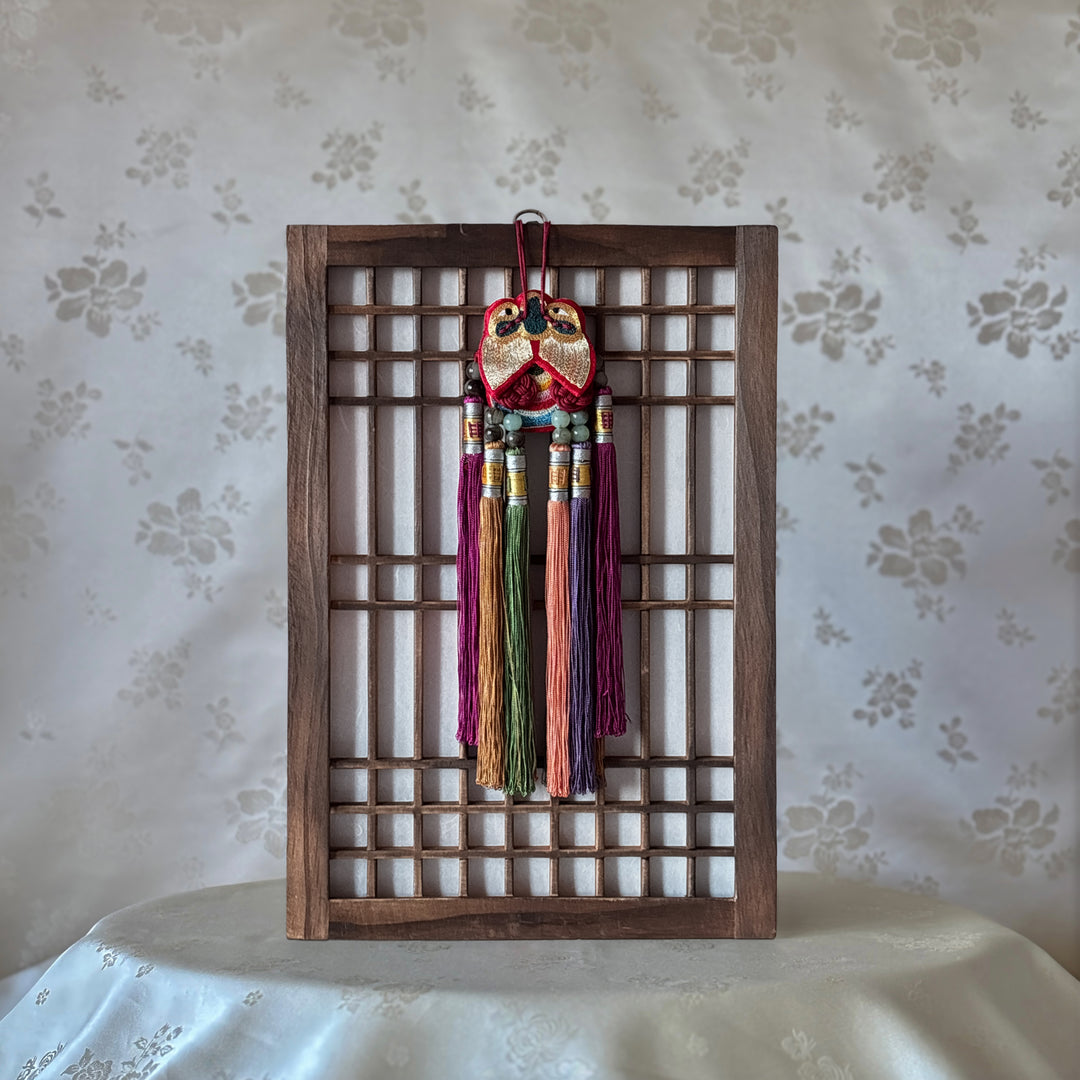 Silk Norigae: Embroidered Cicada with Ten Tassels