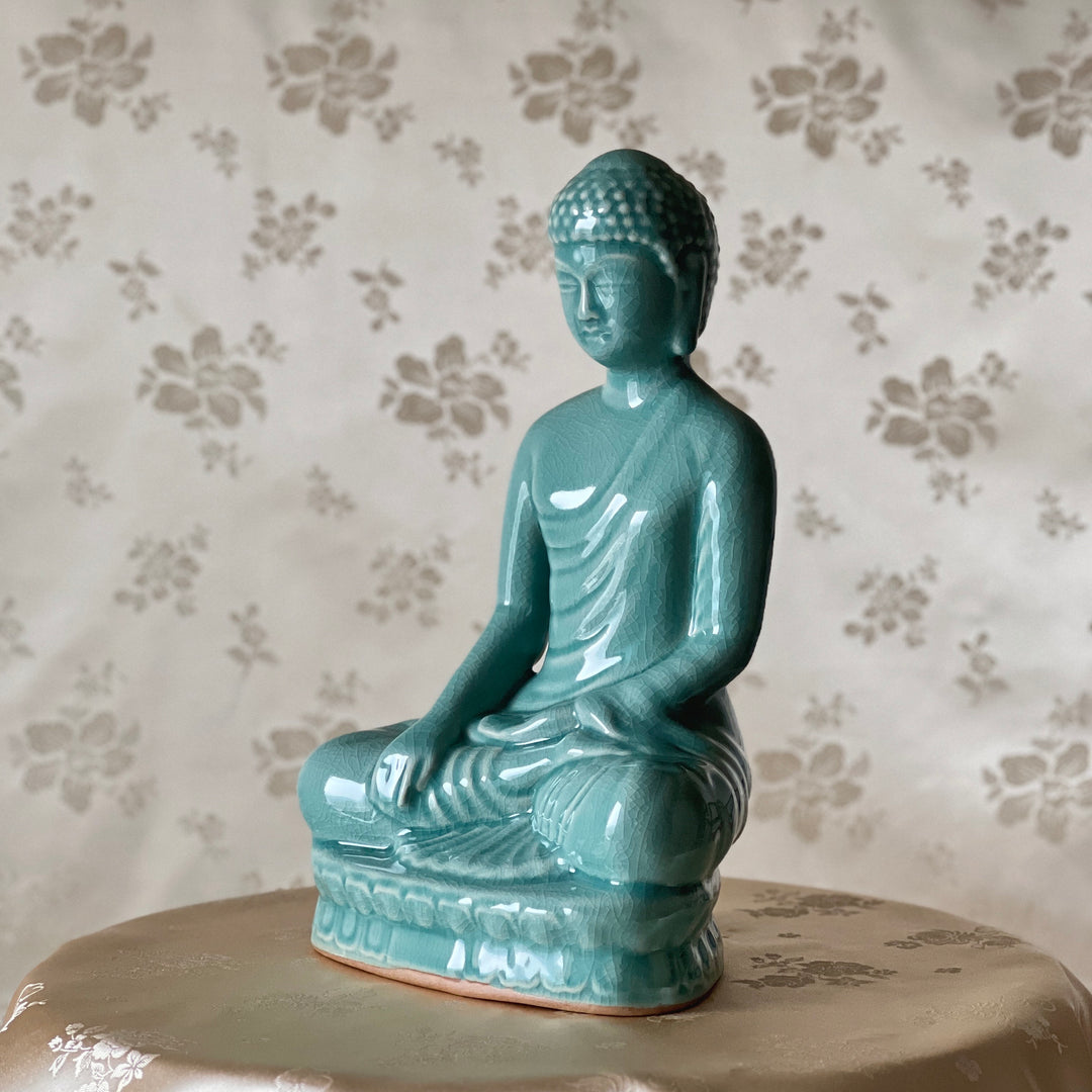 Celadon-Buddha-Statue im Lotussitz, groß (청자 부처 가부좌 상)