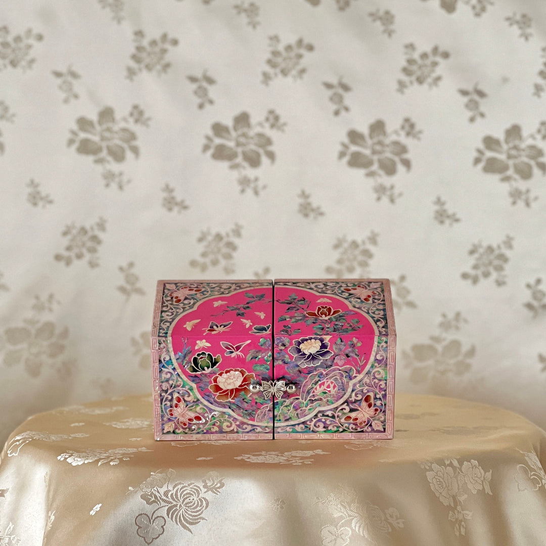 Mother of Pearl Pink Colored Wooden Jewelry Box with Butterfly and Peony Pattern (자개 목단문 쌍합)