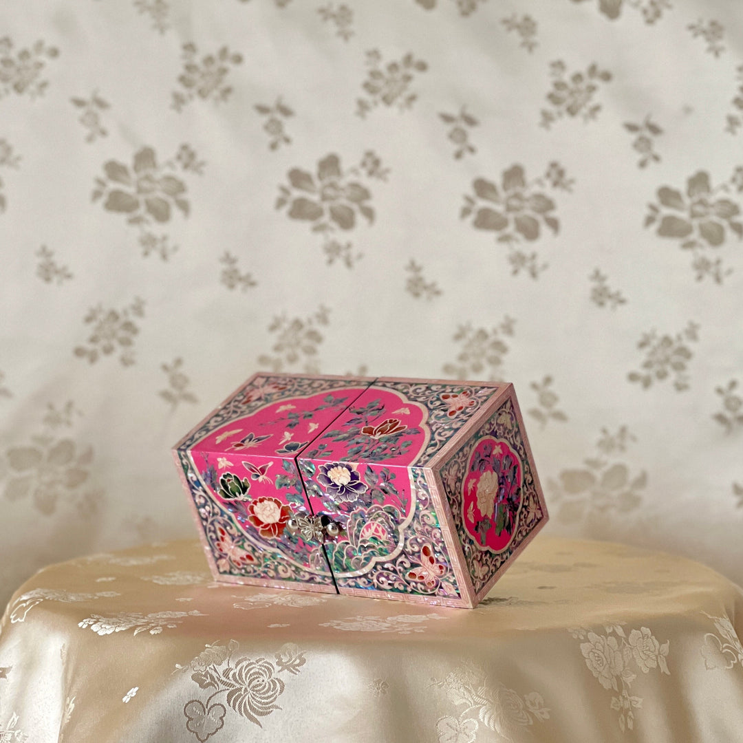 蝶と牡丹の模様が描かれたユニークな韓国の伝統的なマザーオブパールピンクの手作りジュエリーボックス