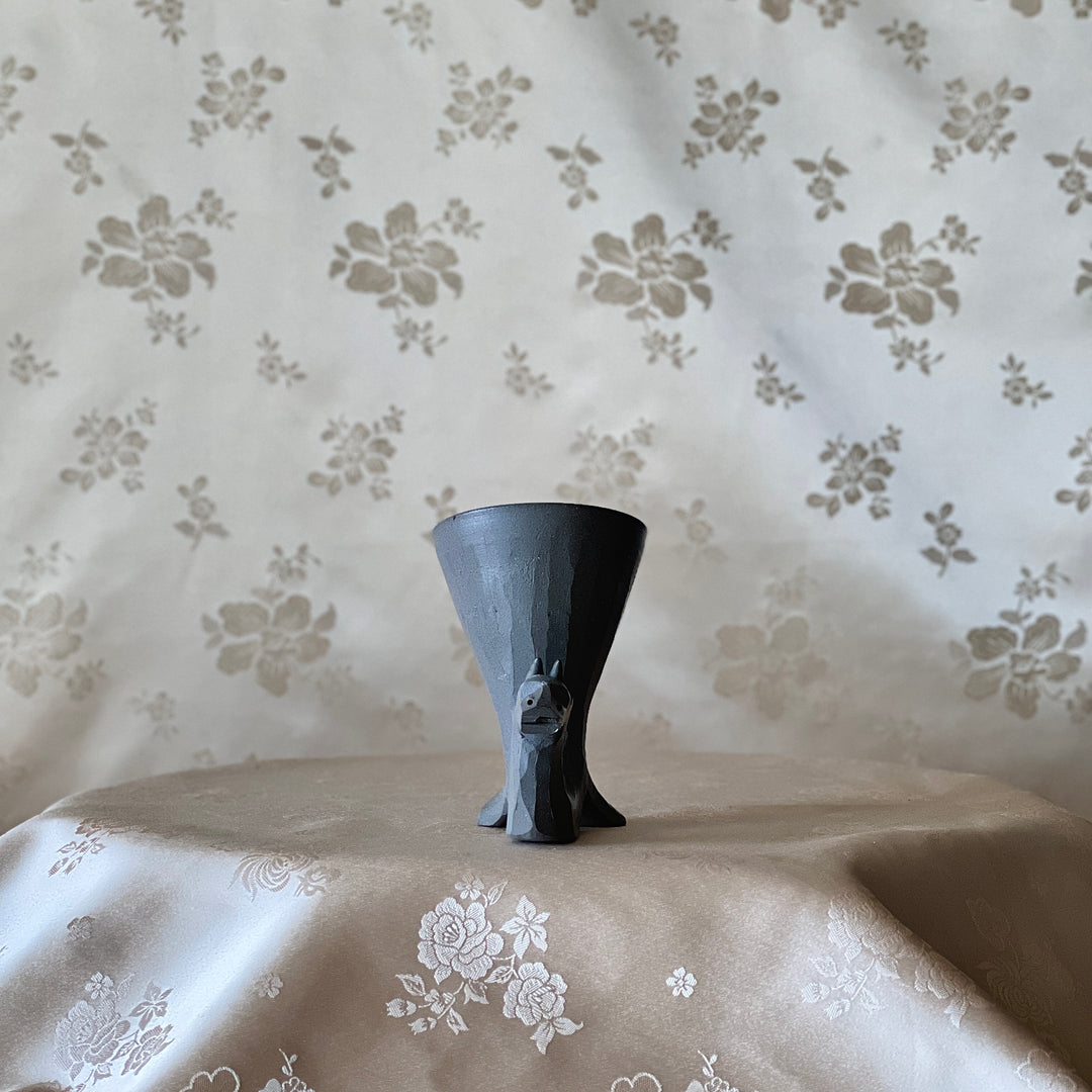 Gaya Earthenware Horse-Head Horn Cup Pair: Large and Small Forms