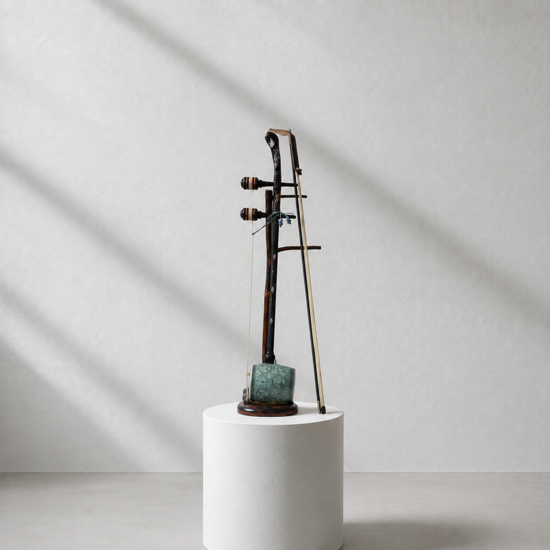 Celadon Haegeum: Inlaid Cloud-and-Crane Motif