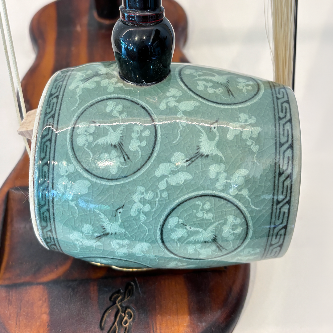 Celadon Haegeum: Inlaid Cloud-and-Crane Motif
