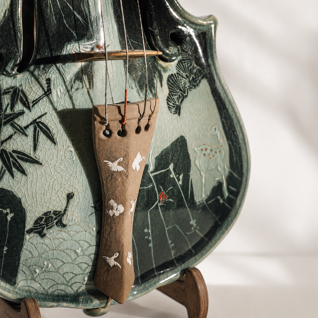 Celadon Violin: Ten Symbols of Longevity Motif, 2020