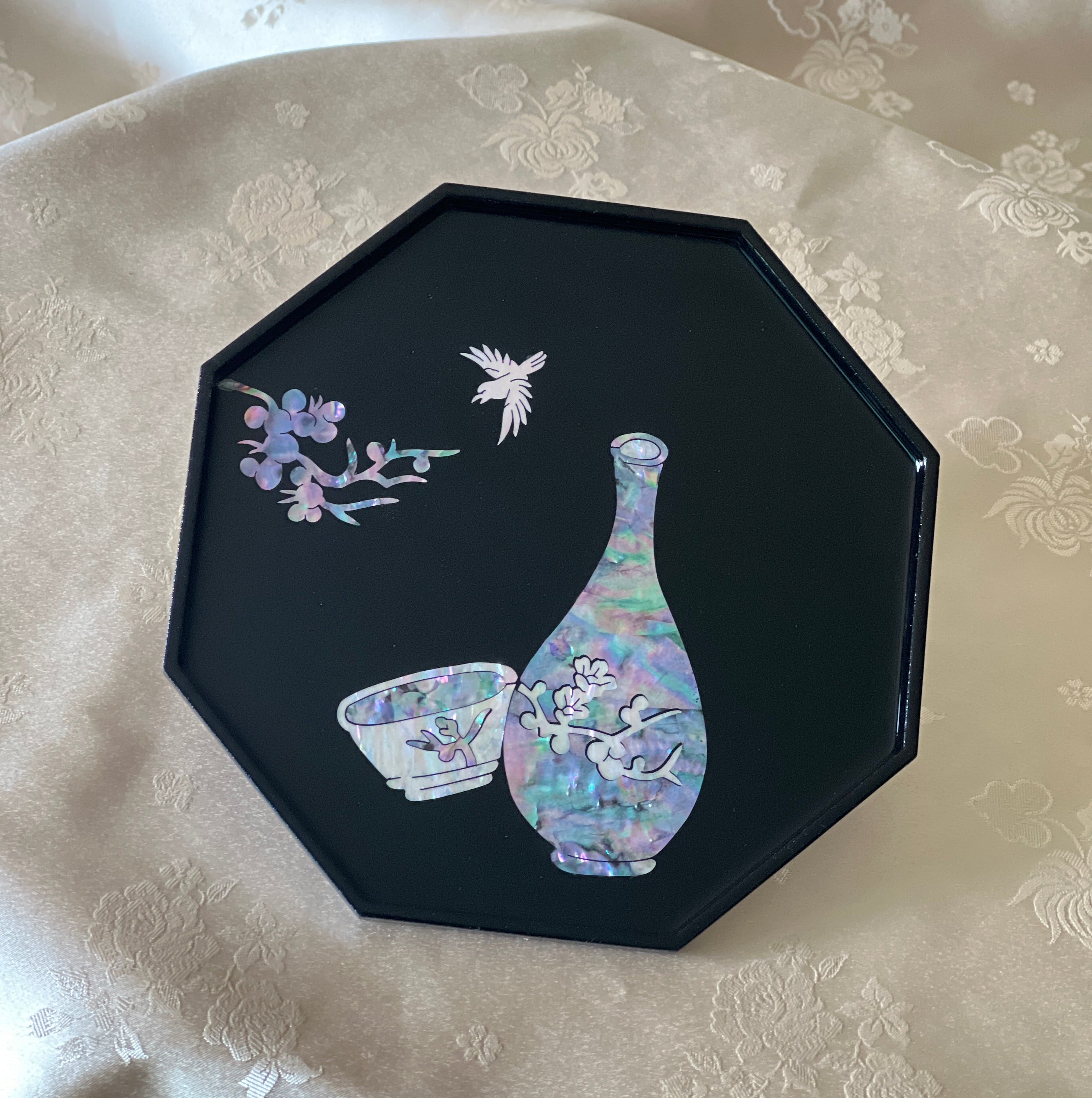 Korean traditional mother of pearl tray 
