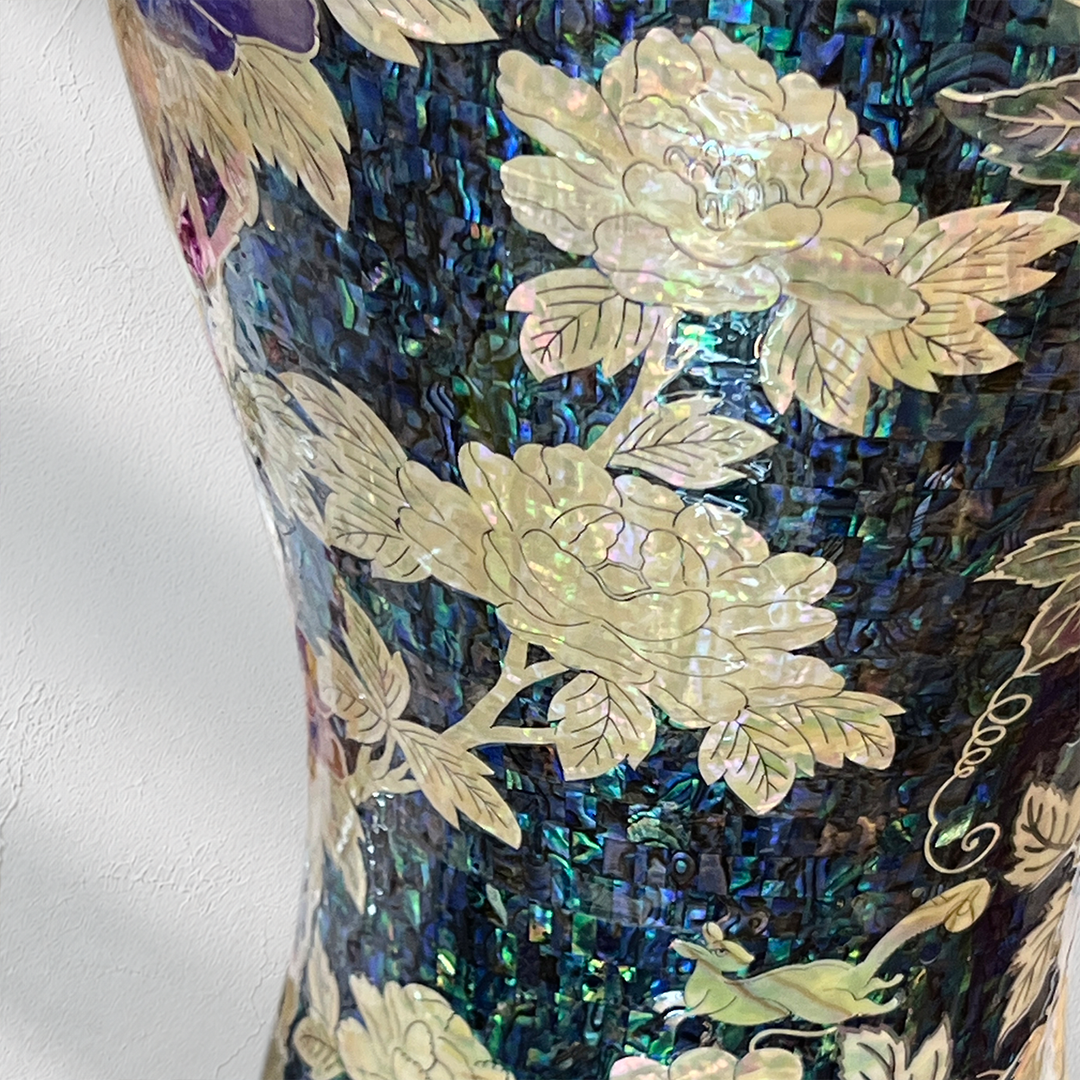 Mother-of-Pearl Maebyeong Vase: Grape and Peony Motifs in Fragmented Abalone Ground
