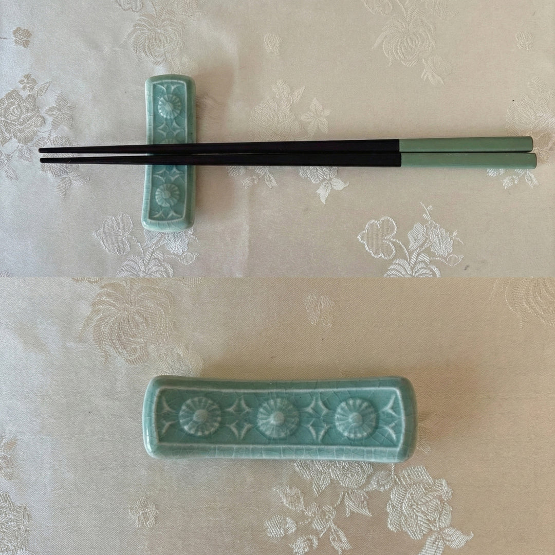 ceramic chopstick rest flower
