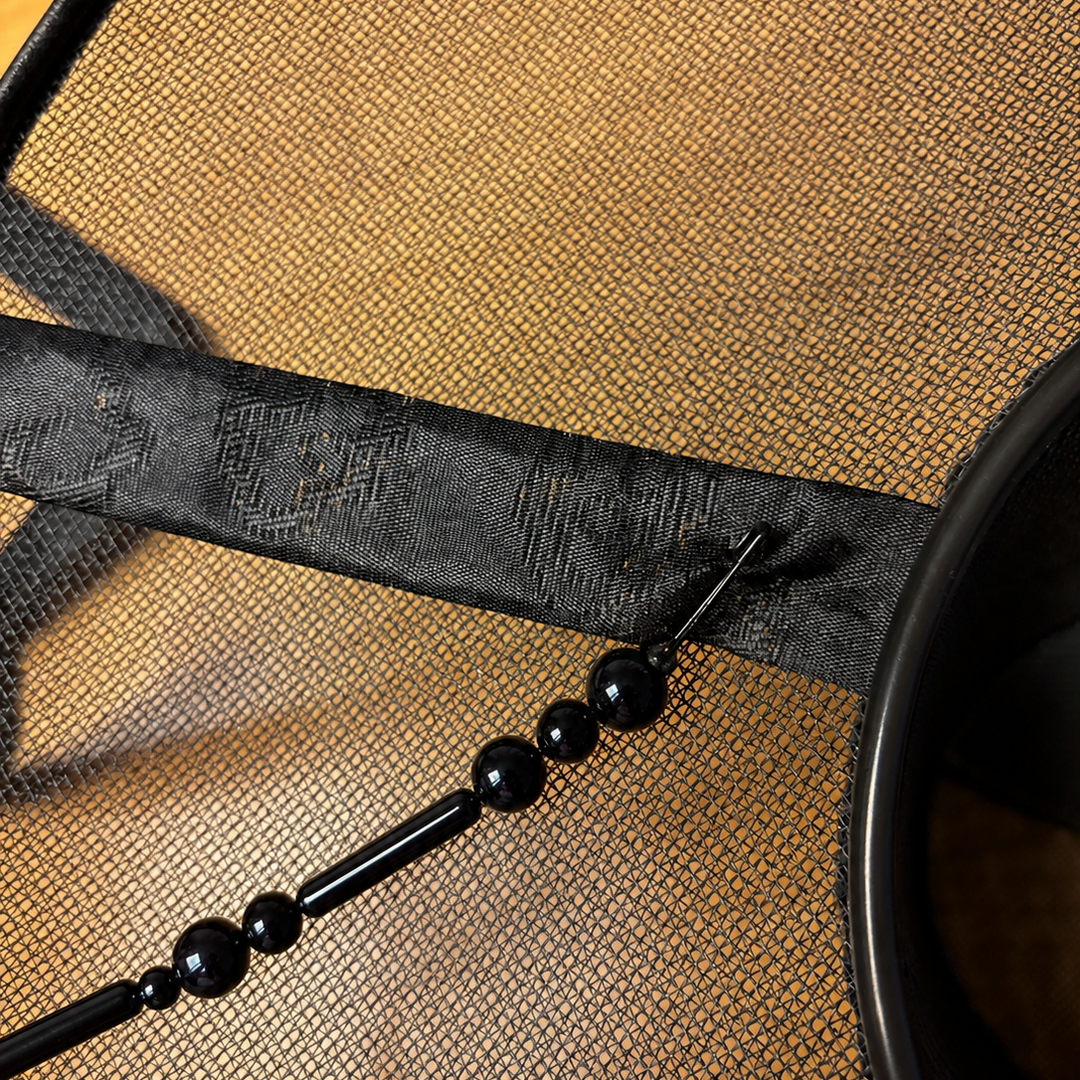 Traditional Hat ‘Gat’: Double-Layered Wide Brim, Symbol of Grace and Authority