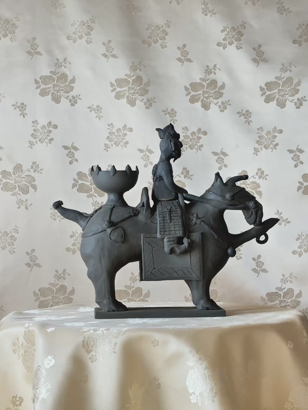 Silla Earthenware: Paired Horse-and-Rider Vessels with Master and Attendant Figures
