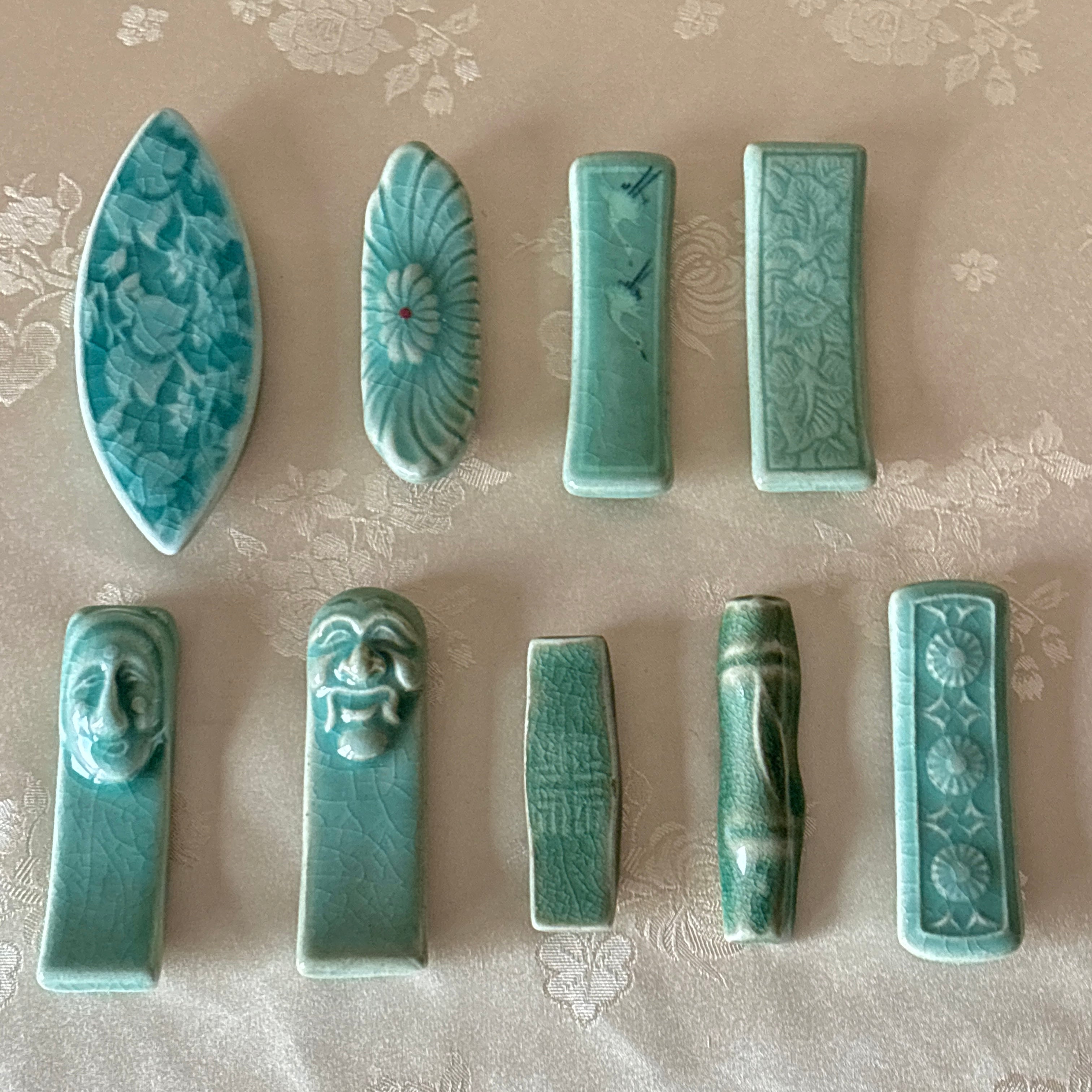 Artinko product of chopstick rests celadon different shapes
