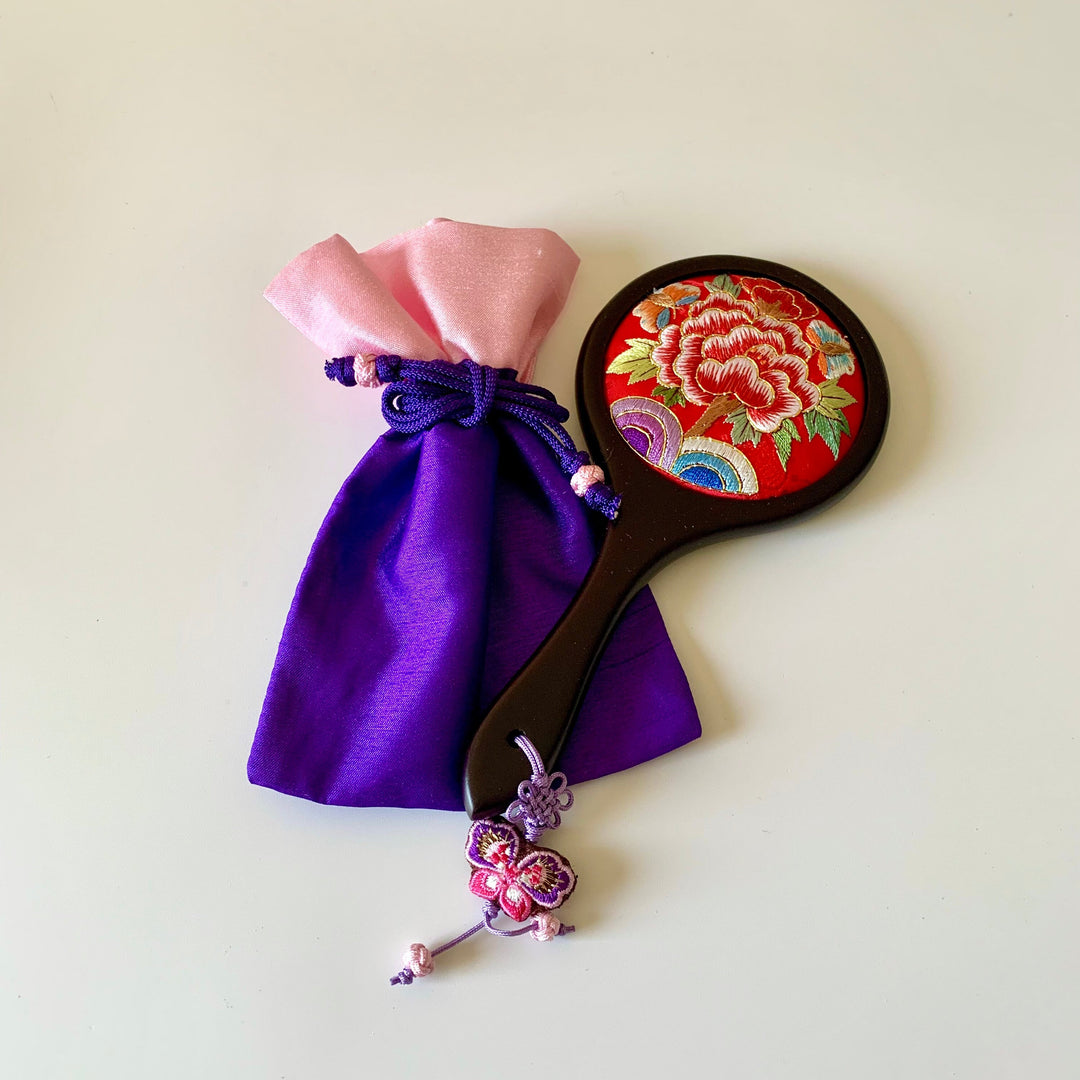 Korean luxury traditional ancient style hand mirror with embroidery
