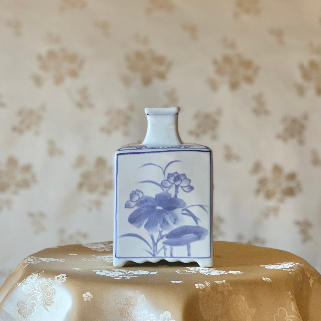 Korean traditional white porcelain vase set with 4 flowers pattern