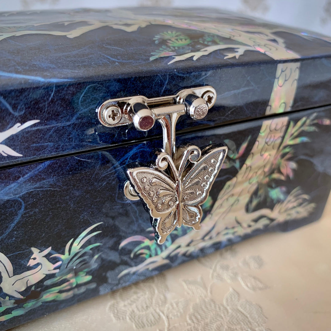 Mother of Pearl Navy Jewelry Box with Pine Tree and Crane Pattern (자개 한지 송학문 보석함)