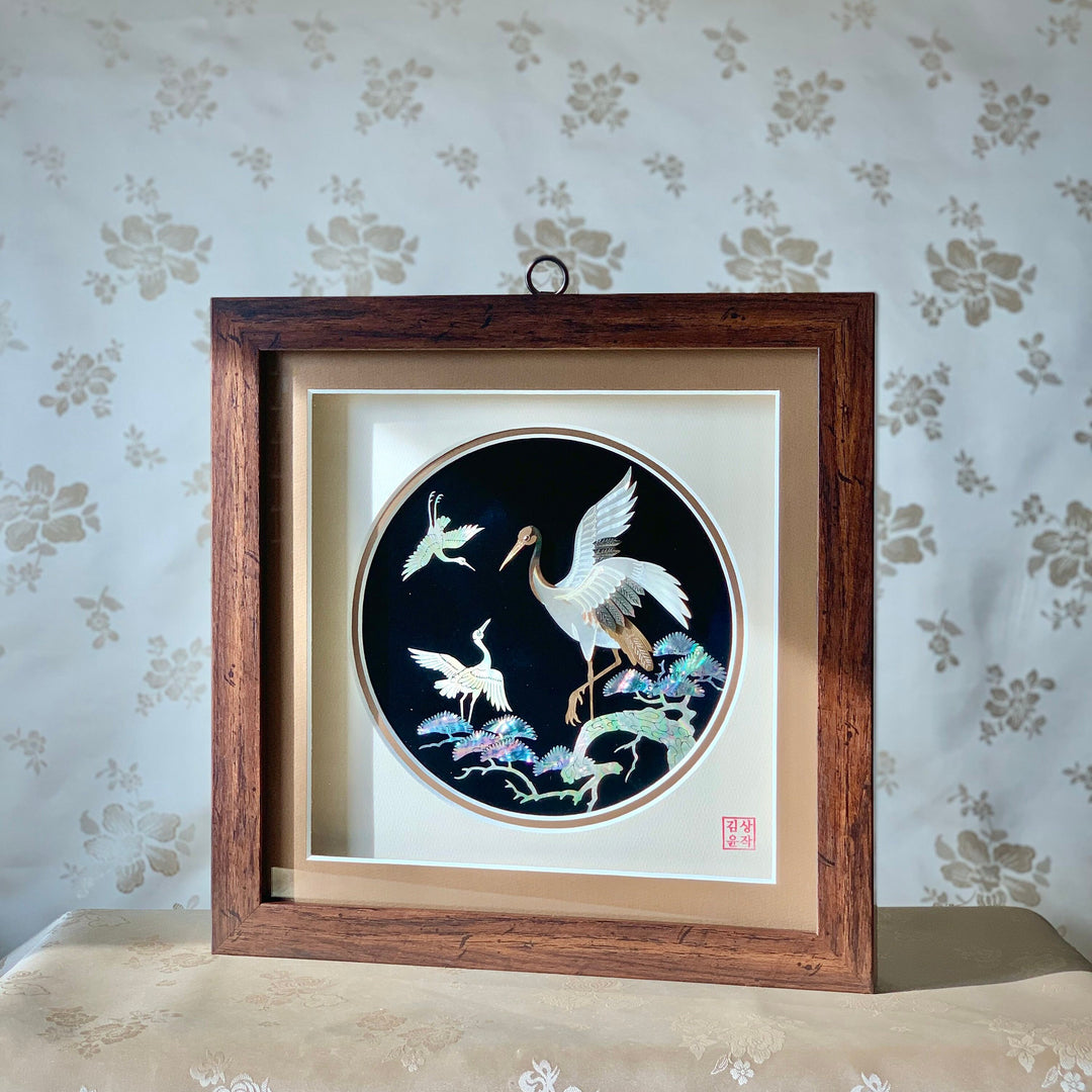 Craftwork Made of Mother of Pearl with Pine Trees and Cranes Pattern in Wooden Frame (자개 원패 송학문 액자)