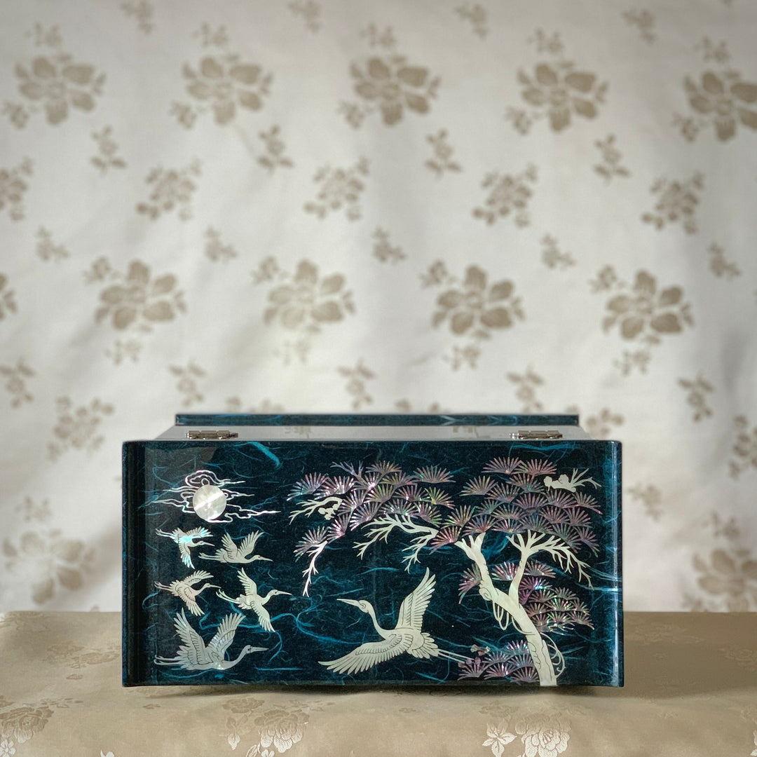 Mother of Pearl Navy Paper Layered Jewelry Box with Crane and Pine Tree (자개 송학문 한지 선비 보석함)