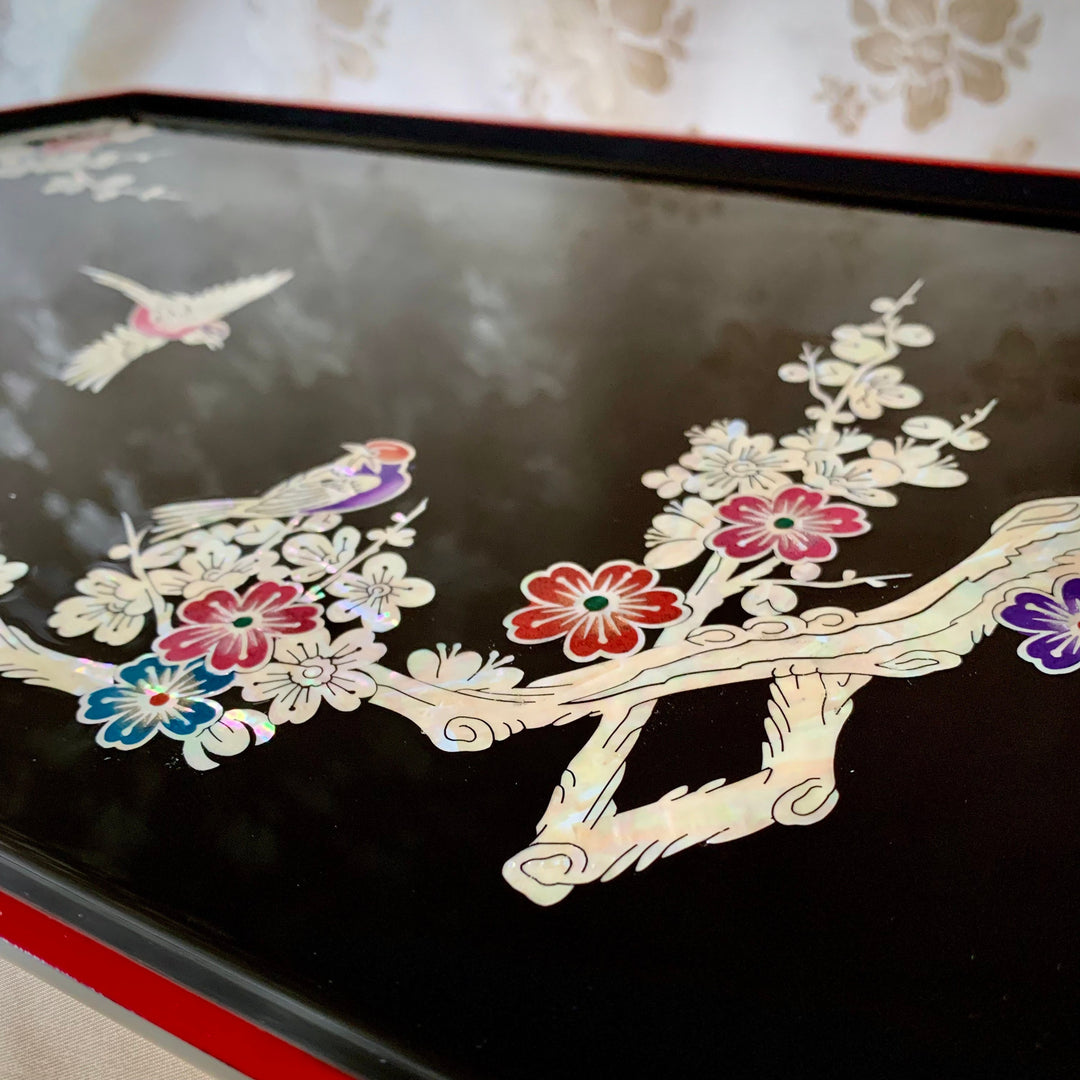 鳥と花が描かれた素晴らしい韓国の伝統的な螺鈿手作りトレイ