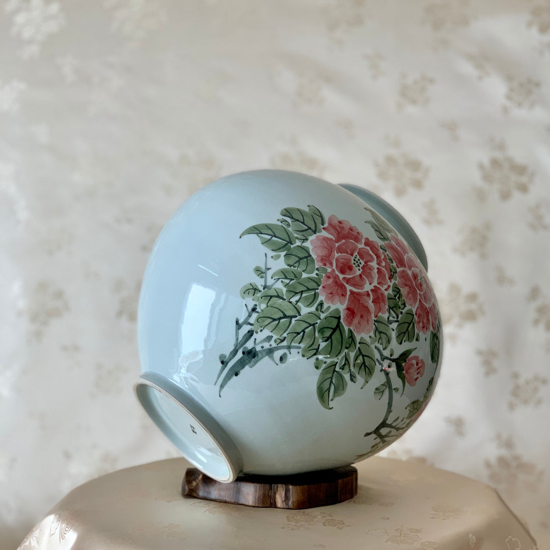 White Porcelain Vase with Red Peony Pattern (백자 목단문 호)